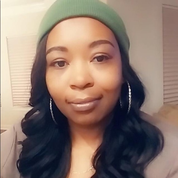 Meet your Posher, Trena - Picture 1 of 1